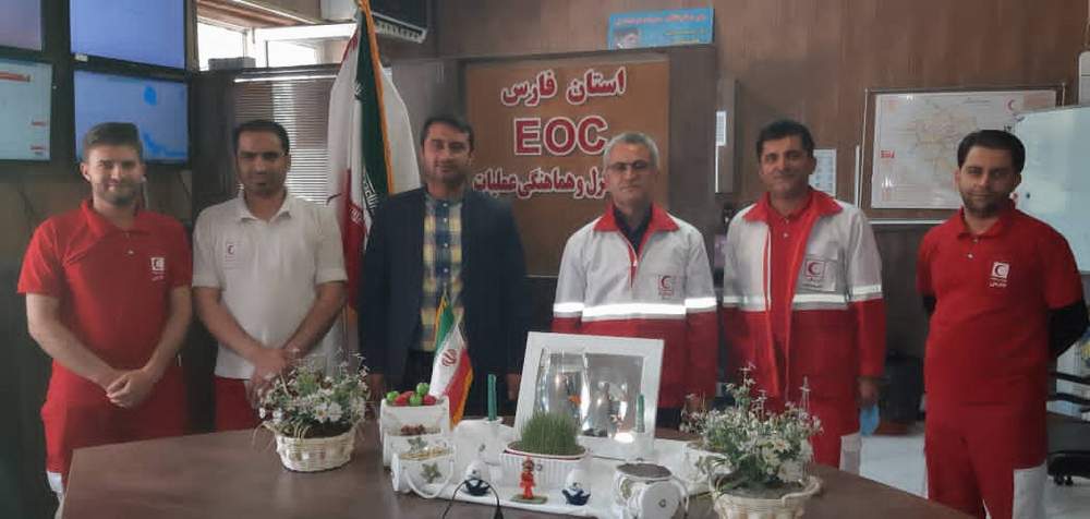 بازدید مدیر عامل جمعیت هلال احمر فارس از مرکز کنترل و هماهنگی عملیات معاونت امداد و نجات استان
